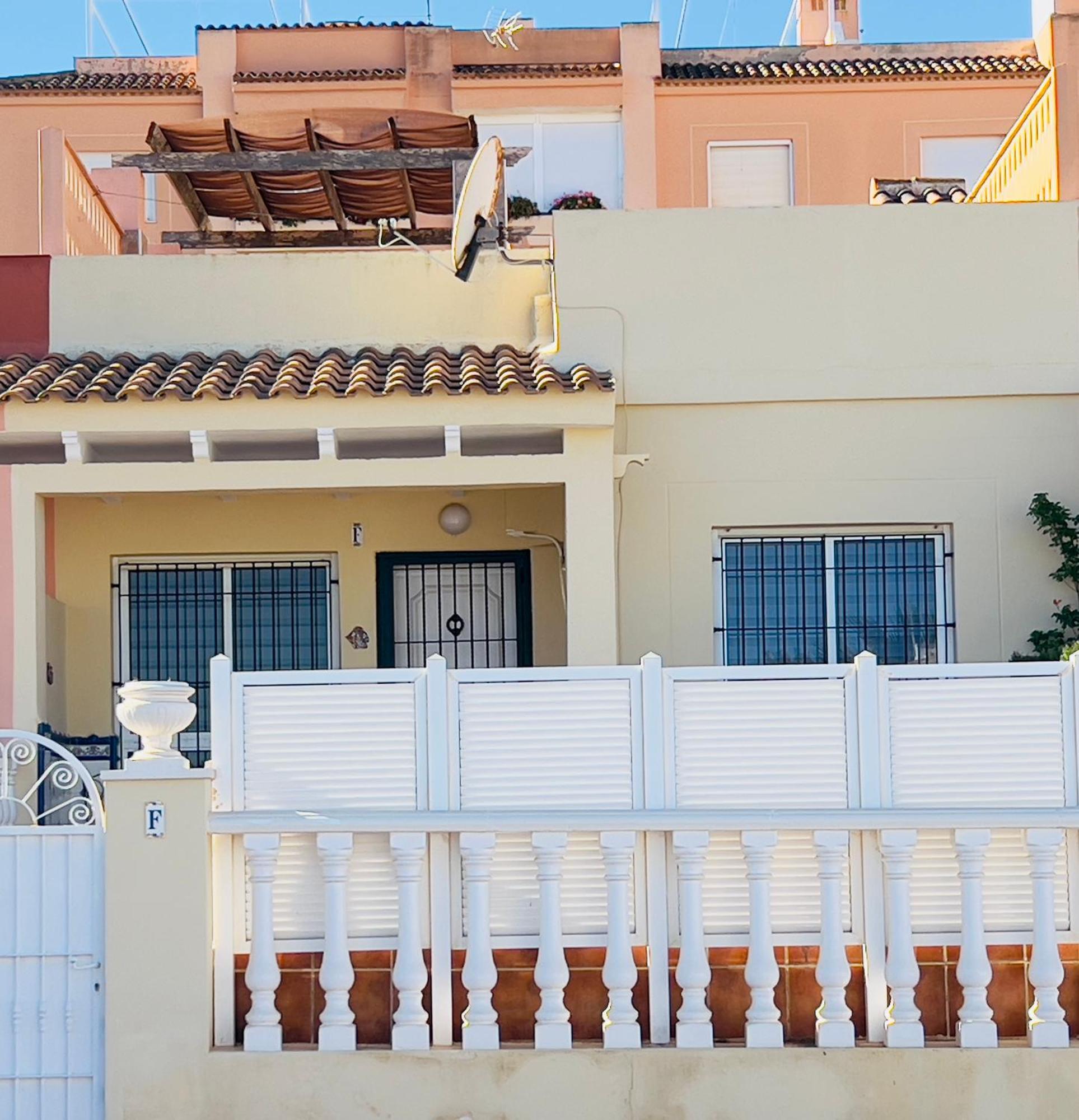 Chalet La Mata Torrevieja Exterior photo